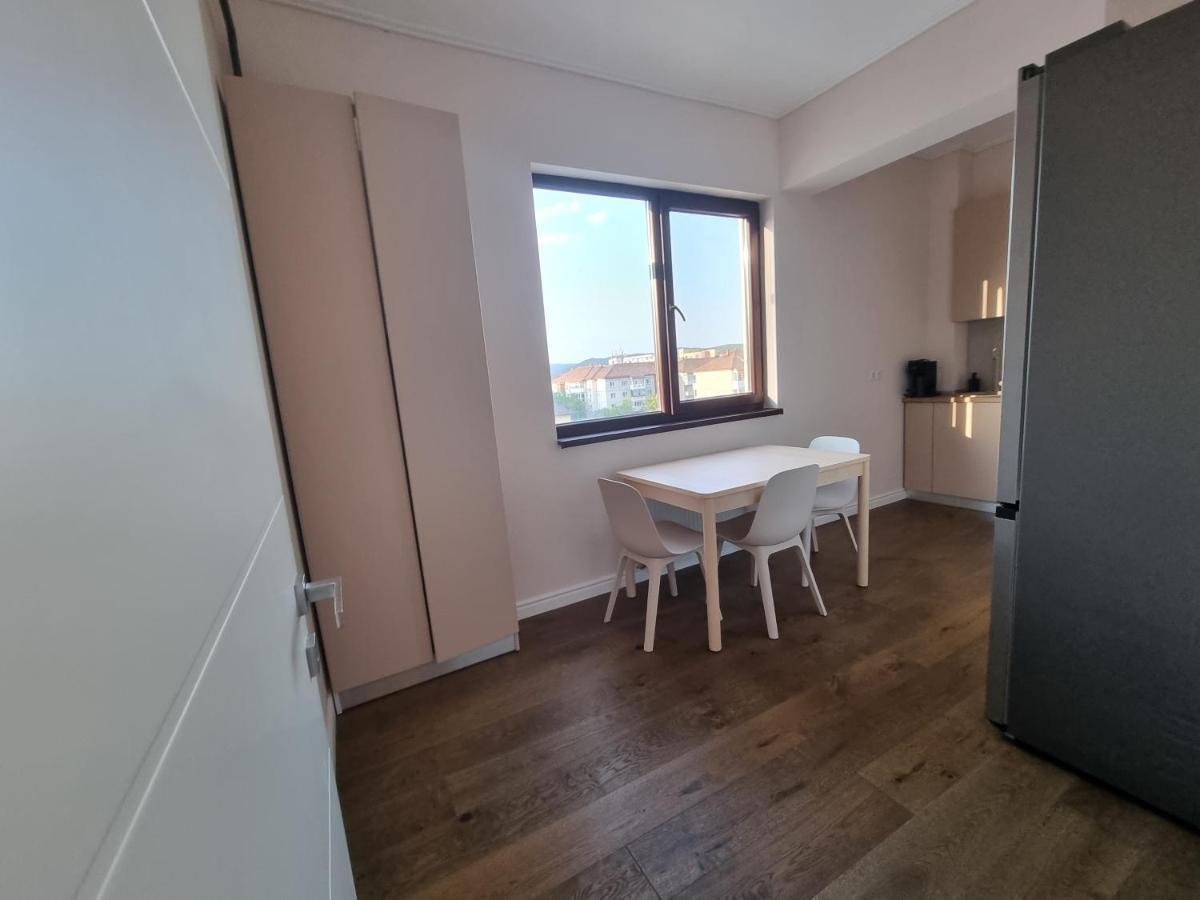 Apartament In Complex Rezidential Râmnicu Vâlcea Eksteriør bilde