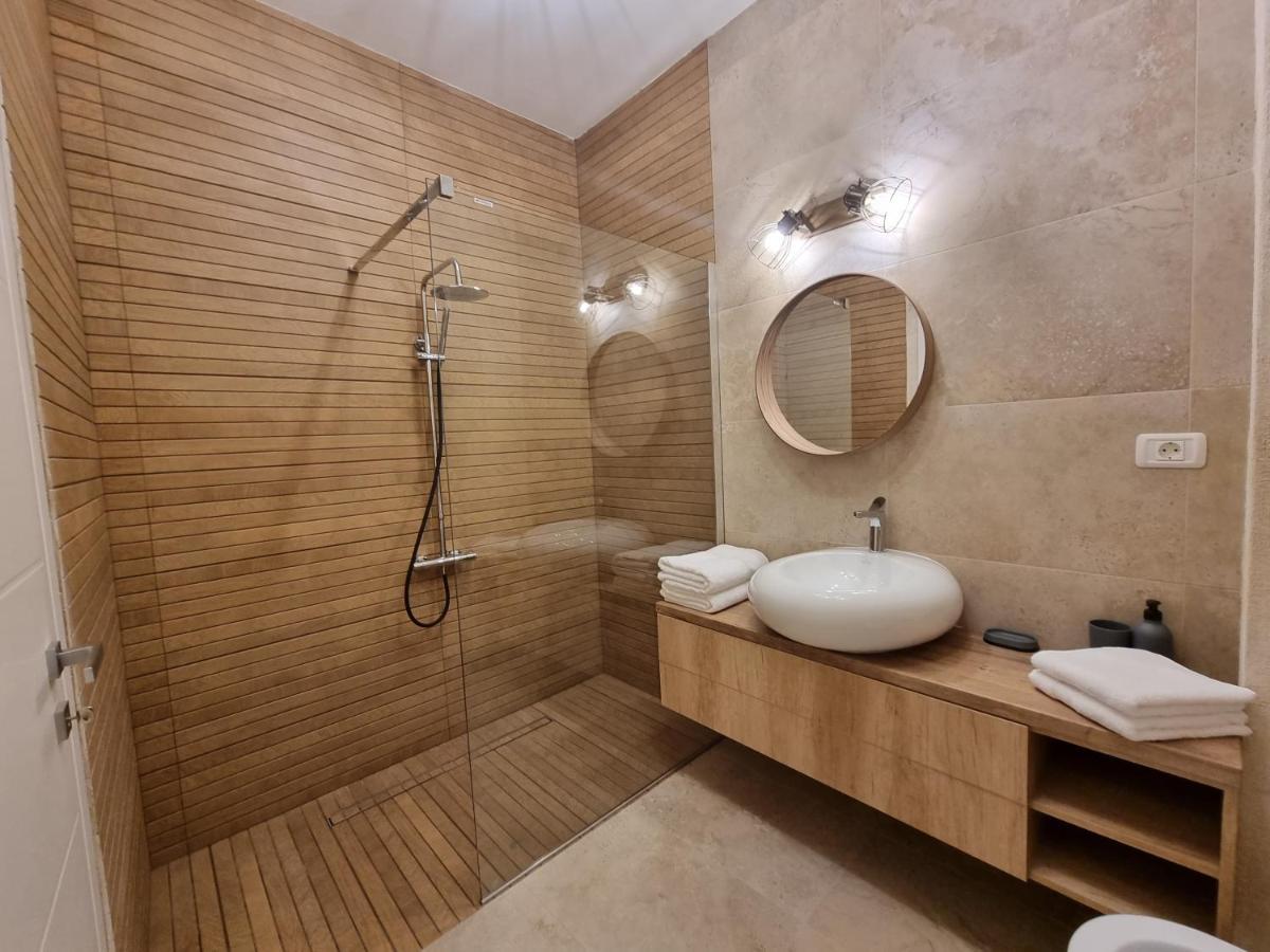 Apartament In Complex Rezidential Râmnicu Vâlcea Eksteriør bilde