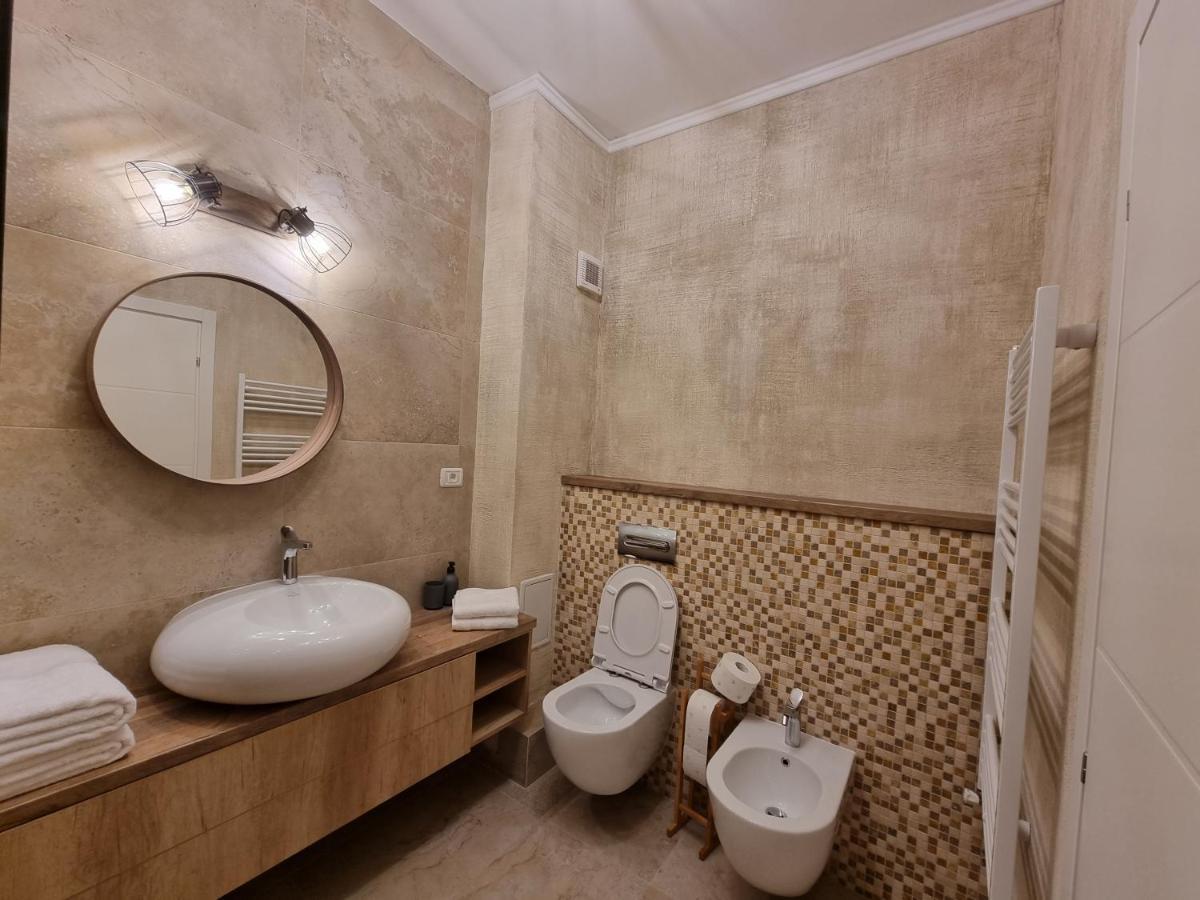 Apartament In Complex Rezidential Râmnicu Vâlcea Eksteriør bilde