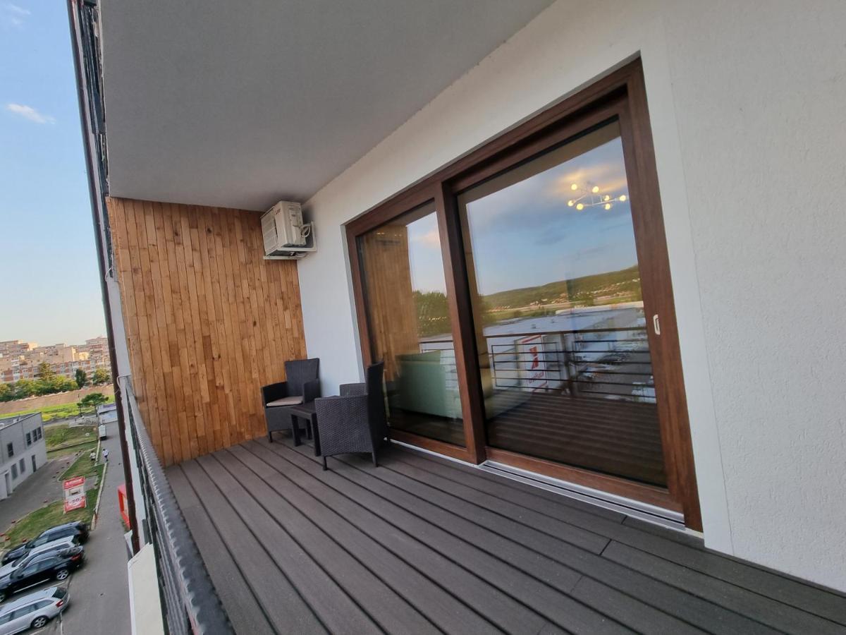 Apartament In Complex Rezidential Râmnicu Vâlcea Eksteriør bilde