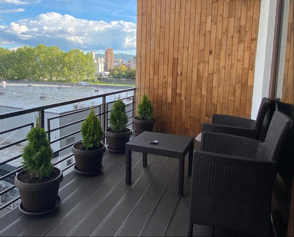 Apartament In Complex Rezidential Râmnicu Vâlcea Eksteriør bilde